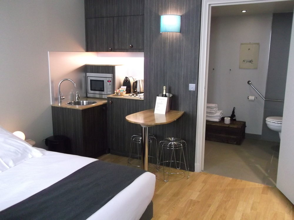 Hotel Helzear Champs-Elysees Paris Eksteriør billede